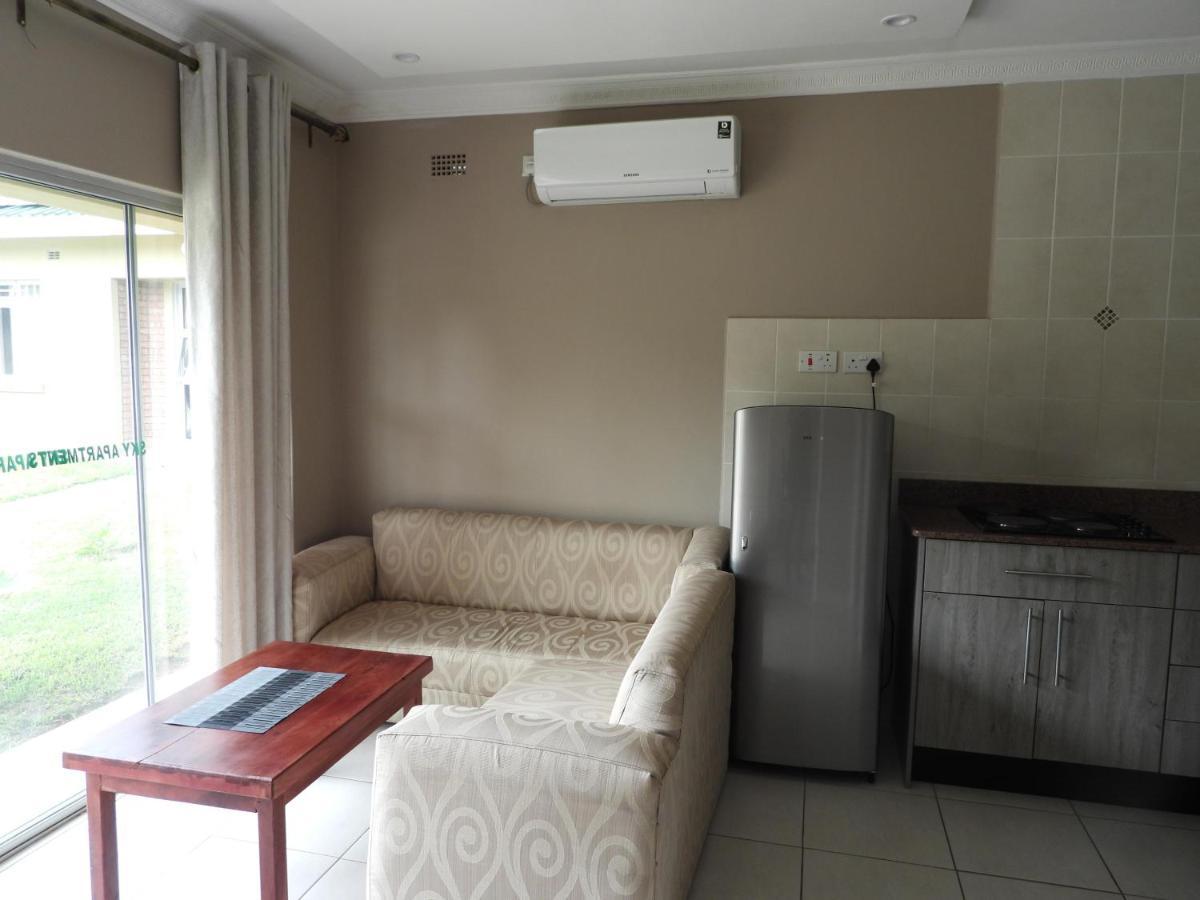 2 Bed Apt With En-Suite And Kitchenette - 2067 Harare Exterior photo