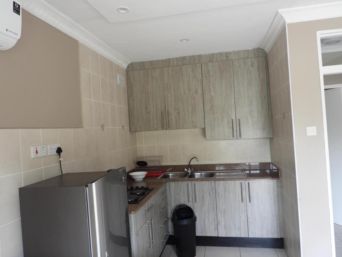 2 Bed Apt With En-Suite And Kitchenette - 2067 Harare Exterior photo